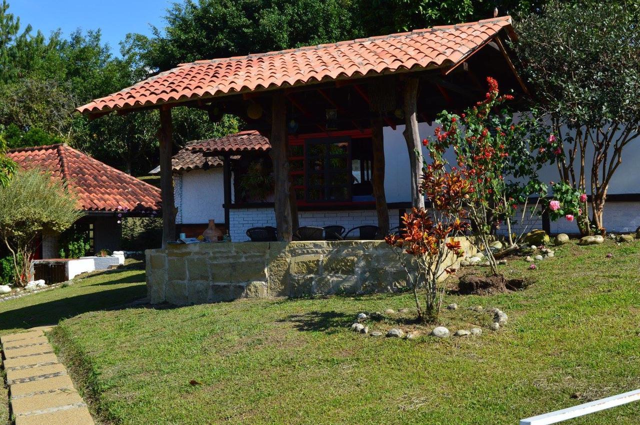 Hotel Casona Las Juanas San Jose de Pare ภายนอก รูปภาพ