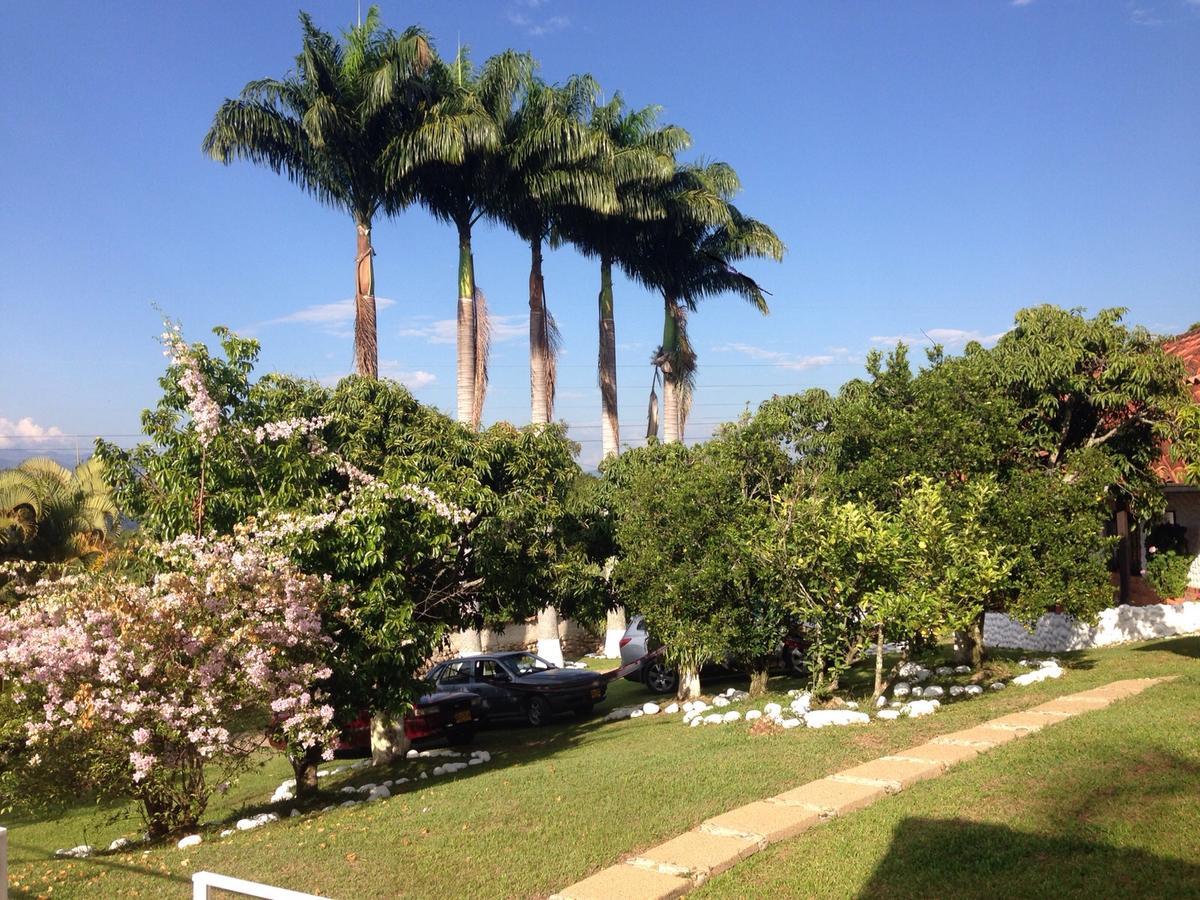 Hotel Casona Las Juanas San Jose de Pare ภายนอก รูปภาพ
