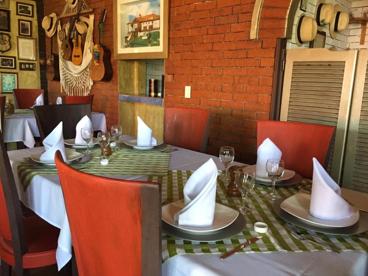 Hotel Casona Las Juanas San Jose de Pare ภายนอก รูปภาพ