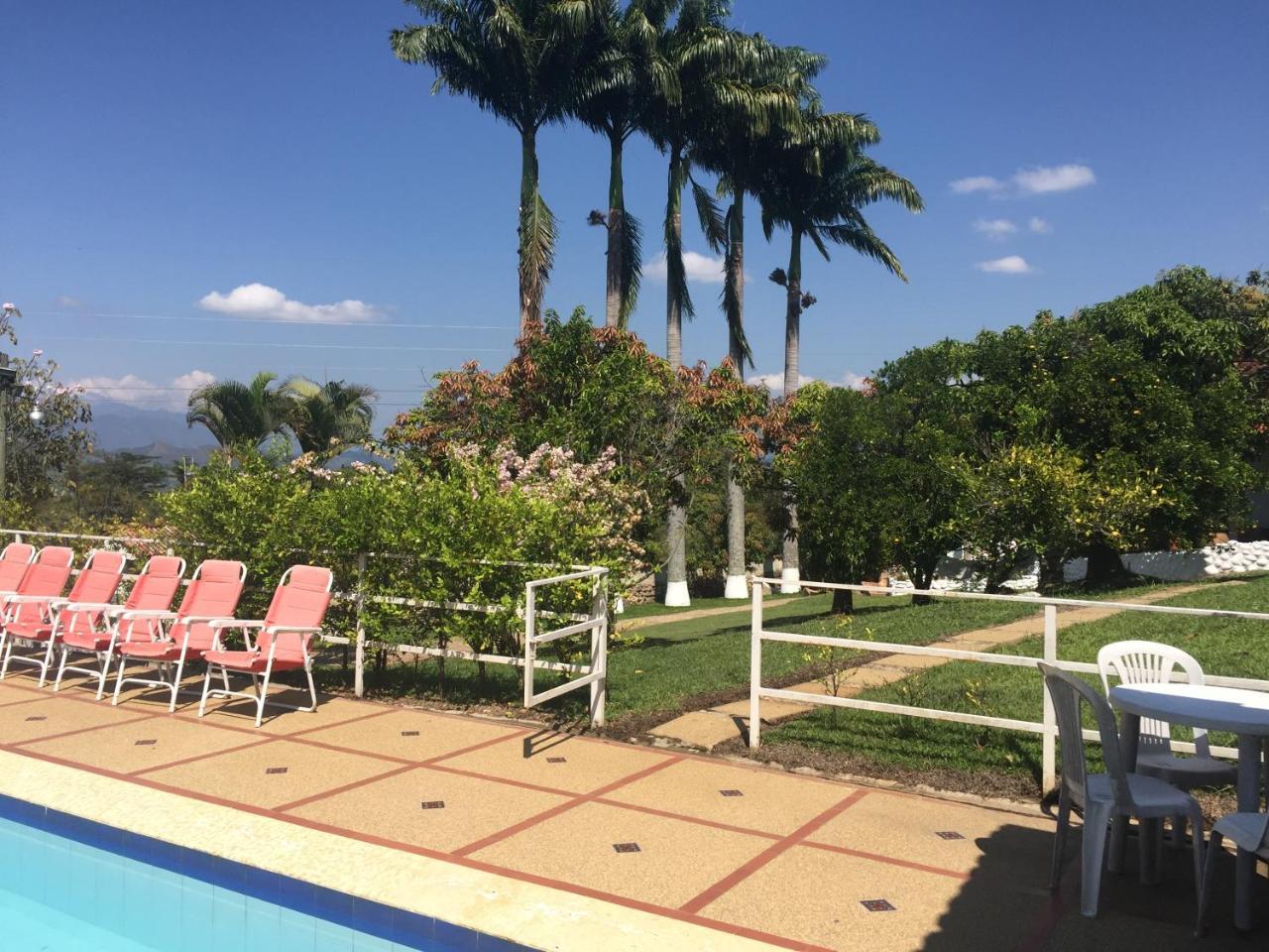 Hotel Casona Las Juanas San Jose de Pare ภายนอก รูปภาพ