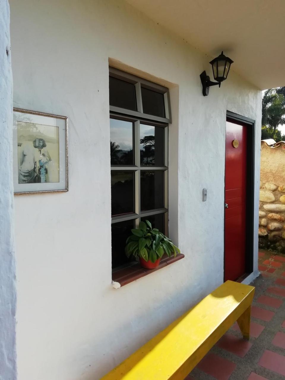 Hotel Casona Las Juanas San Jose de Pare ภายนอก รูปภาพ
